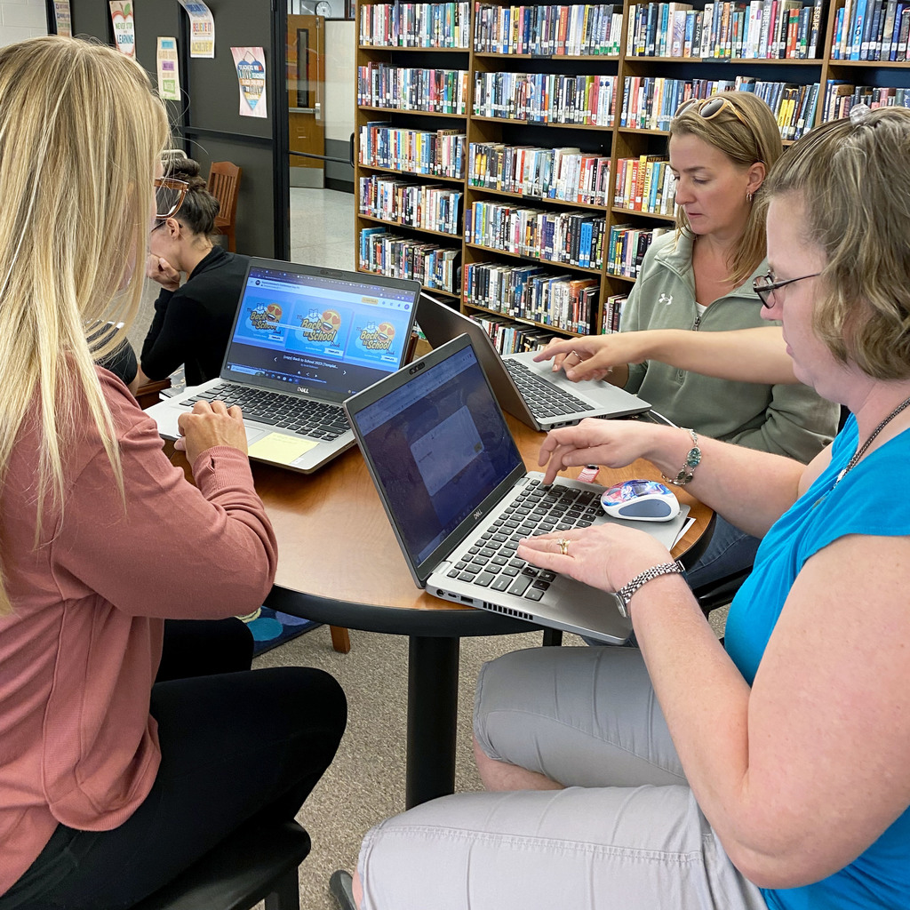 Teachers try out new technologies