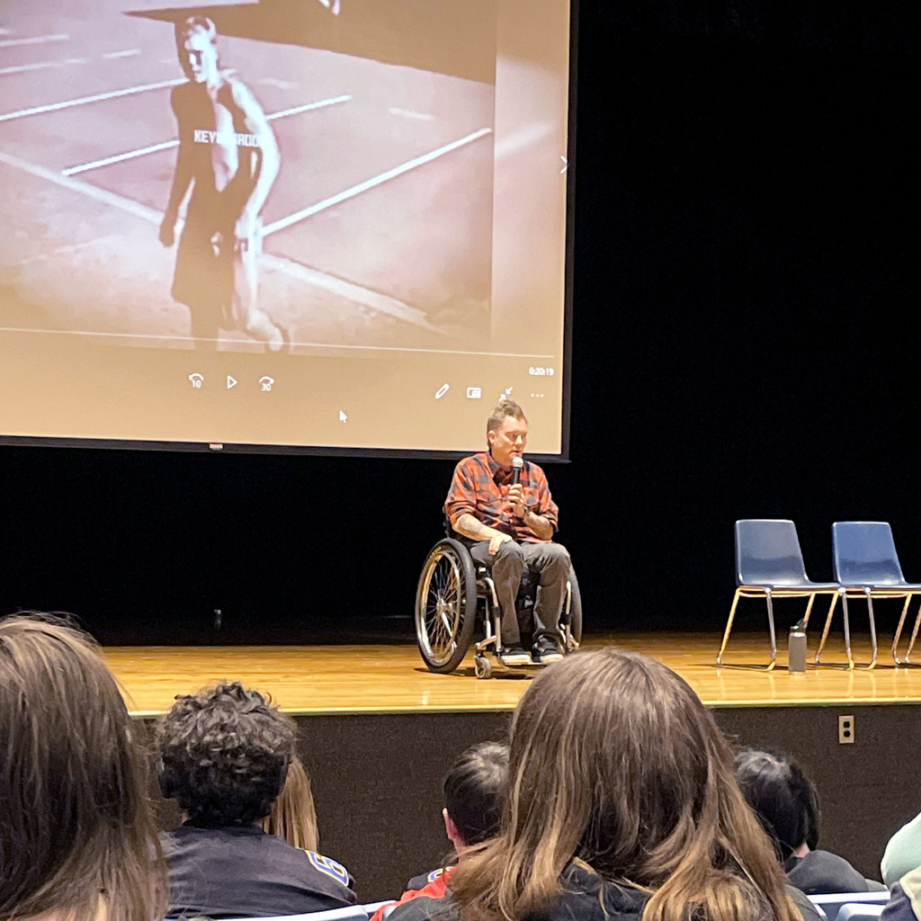 Brooks presents to high school students